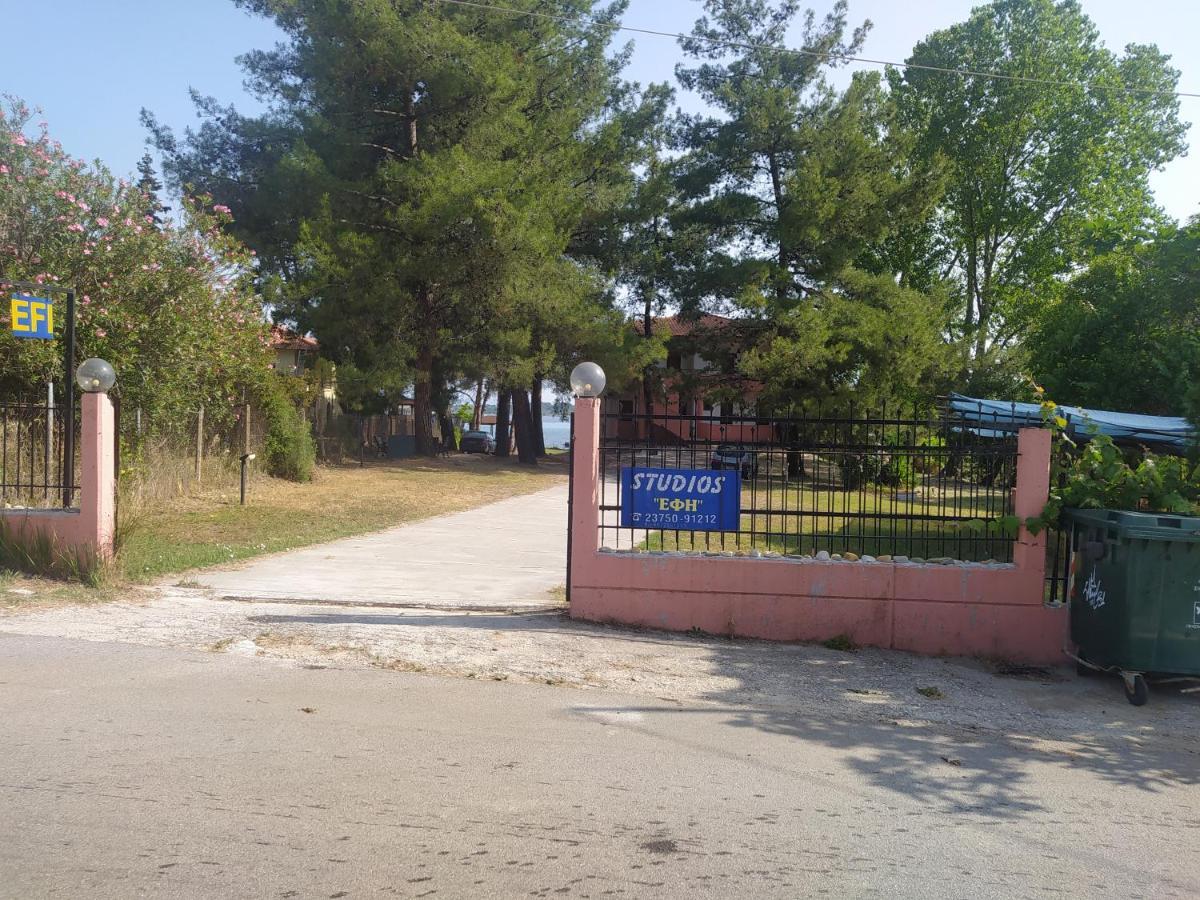 Studios Efi Beach Vourvourou Exterior photo