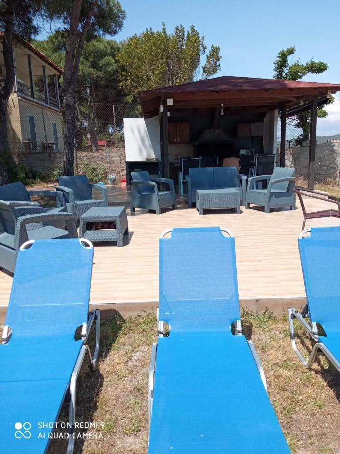 Studios Efi Beach Vourvourou Exterior photo